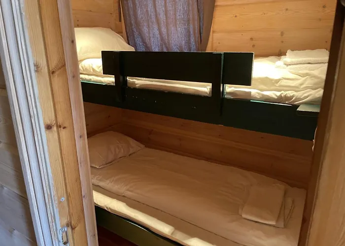 Syndinstoga شقة *